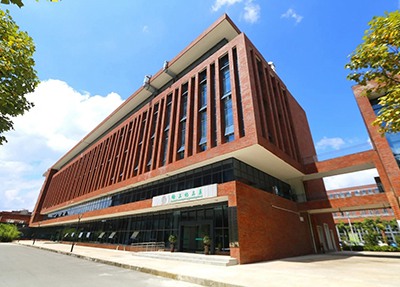 江西化学工业技工学校2021年学费收费多少